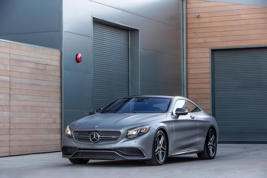  Mercedes-Benz S65 AMG Coupe 2015 года  (US) (фото 3 из 21)